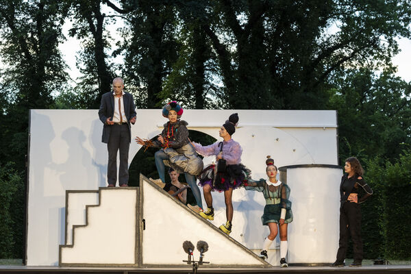 Tartuffe: Georg Peetz, Camilla Hiepko, Arne Assmann, Felix Isenbügel, Hannah Prasse, Julia Borgmeier