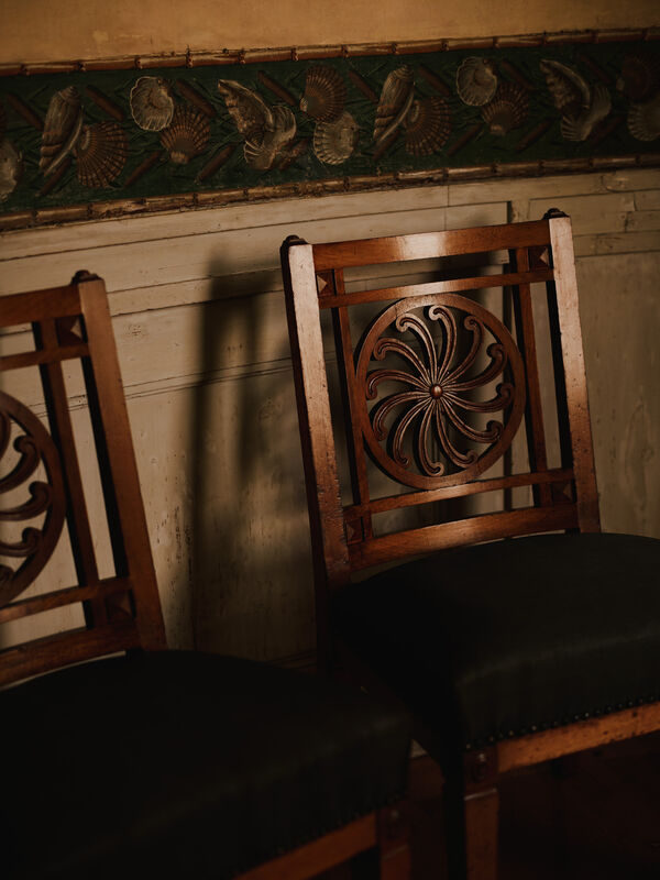 Schlsos Pfaueninsel, Schreibkabinett, Detail der Stühle