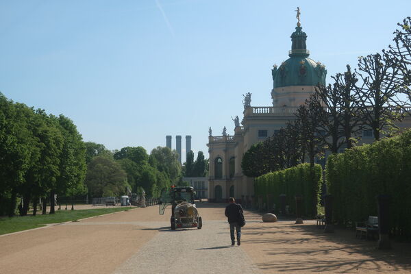 Schloss Charlottenburg, Schlossumgebung nach der Sanierung, Schlossterrasse