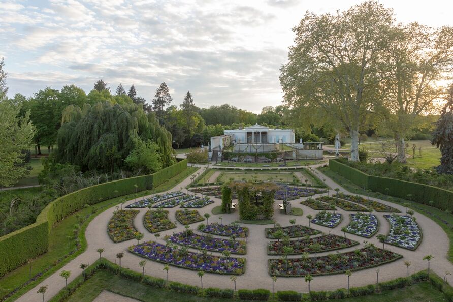 Park Sanssouci, Schloss Charlottenhof mit Rosengarten