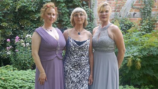 Feminin Hommage: Nataliya Tome-Wöhe, Annetta Müller, Nina Sinitsyna