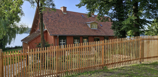 Rotes Haus im Neuen Garten nach der Sanierung
