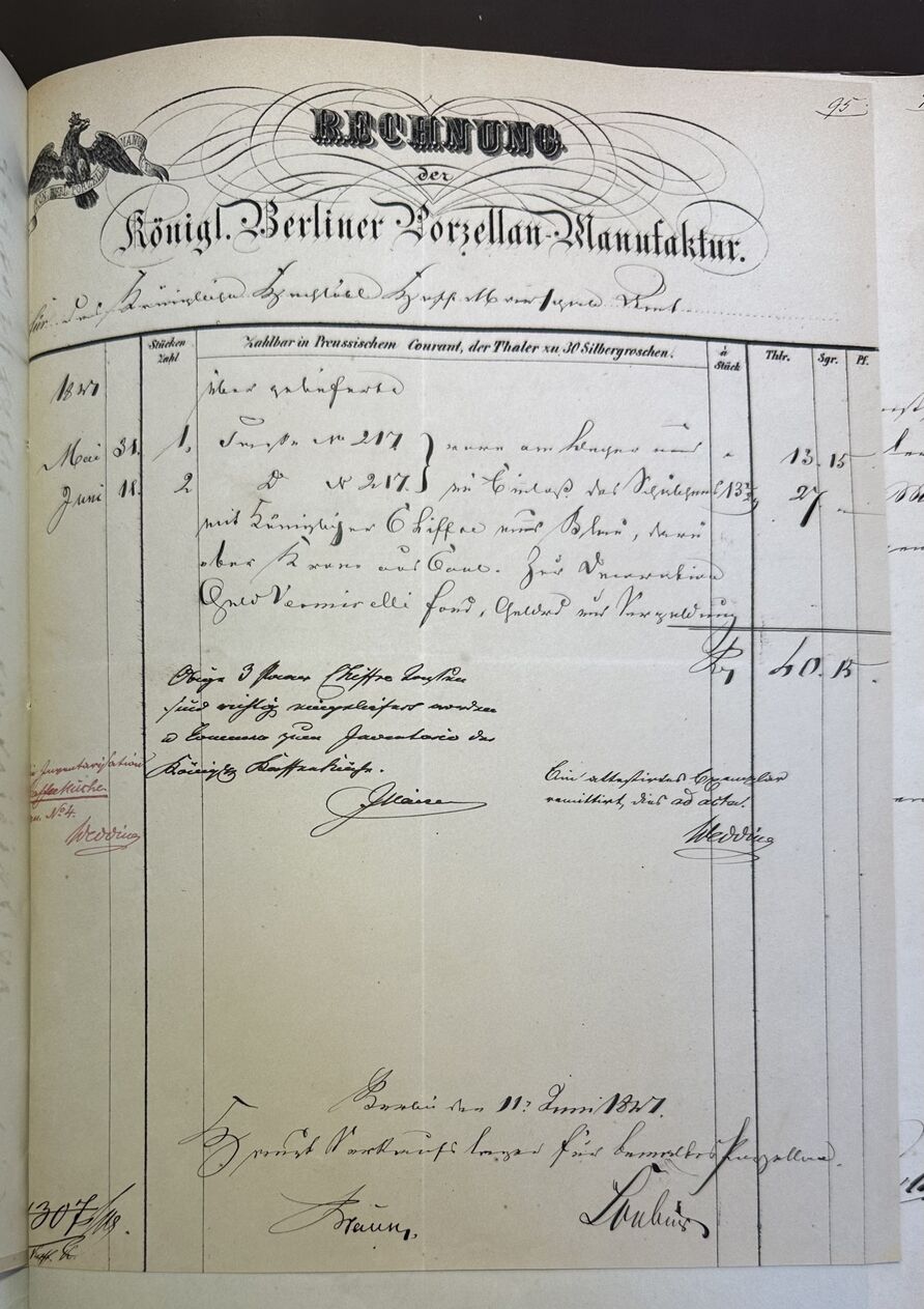 Schlussrechnung der Königlichen Porzellan-Manufaktur Berlin für drei Paar Tassen mit königlicher Chiffre vom 11. Juni 1847, in: GSTA PK, BPH, Rep.113, Nr. 2237 Kaffee-Küche, Bd. 4, 1842-1851, p. 95 