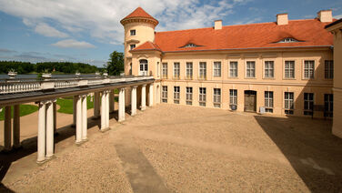 Rheinsberg House – Palace Courtyard