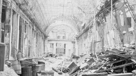 Passage 1945. Kriesgende und Neuordnung