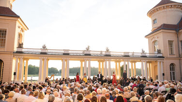 Kammeroper Schloss Rheinsberg 2026 – Auf Entdeckungsreise mit Heinrich und Wilhelmine