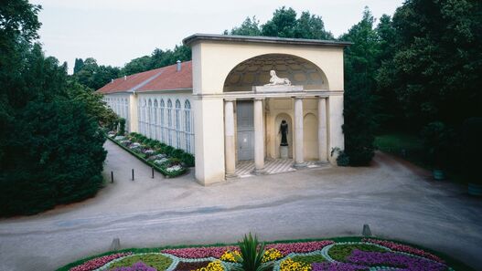 Orangerie im Neuen Garten © SPSG / Hans Bach Orangerie im Neuen Garten