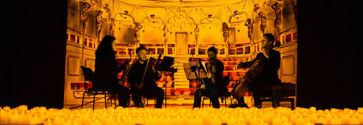 Candlelight-Konzerte im Schlosstheater im Neuen Palais