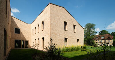 Wissenschafts- und Restaurierungszentrum (WRZ), Ostgiebel Papierrestaurierung