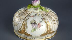 Eine Wärmeglocke für den Frieden: Tafelkultur und Politik