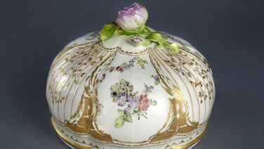 Eine Wärmeglocke für den Frieden: Tafelkultur und Politik