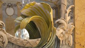 Heinrichs Salon: Glänzend bewahrt