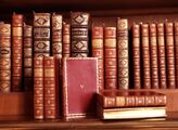 Bücher aus der Bibliothek Friedrichs des Großen im Schloss Sanssouci