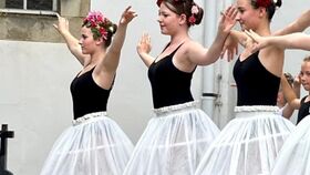 Historische und märchenhafte Tänze 