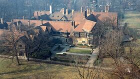 Schloss Cecilienhof „unter Dach und Fach“