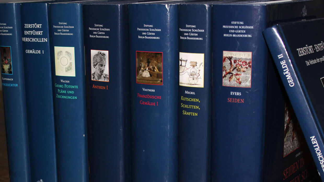 Collection Research