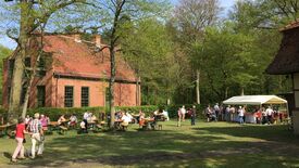 Willkommen! Saisoneröffnung am Jagdschloss Stern