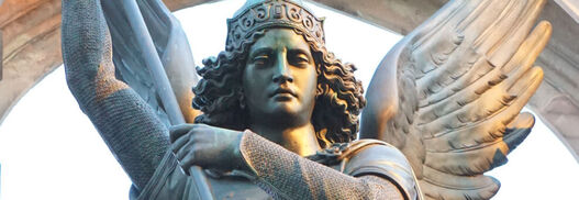 Michaelsdenkmal im Park Babelsberg