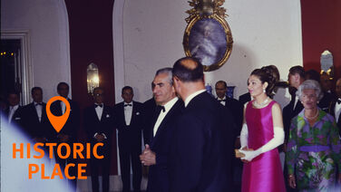 Shielded – The Reception of the Shah of Iran