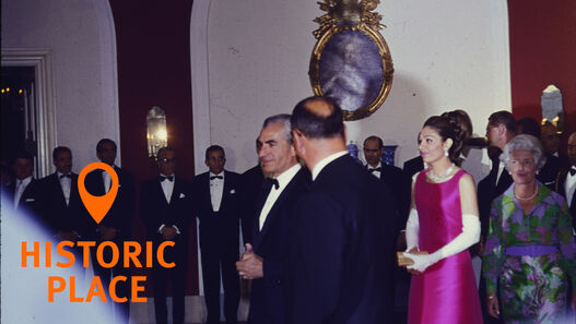 Historic Place | Charlottenburg Palace / 1967 | Shielded – The Reception of the Shah of Iran