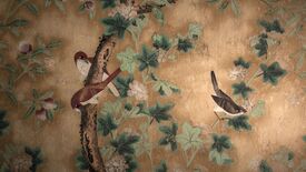Blüten, Vögel und Rosetten: Erhaltene und wiedererstandene Wanddekorationen im Schloss