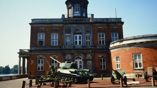 Marmorpalais als Armeemuseum der DDR, Aufnahmedatum: 1985