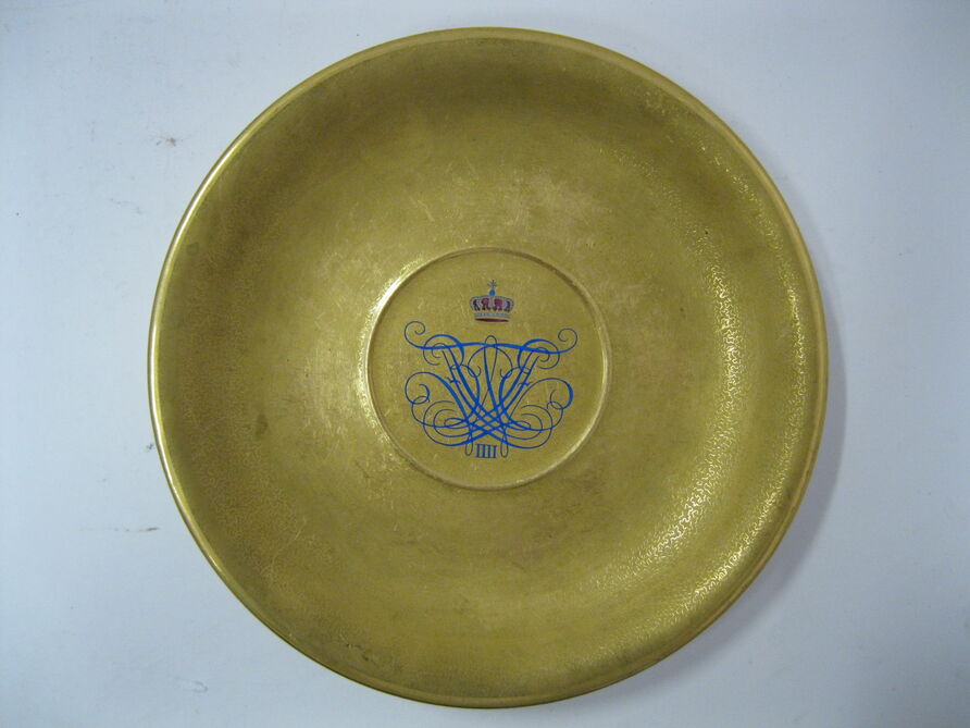 Untertasse einer Mundtasse mit königlicher Chiffre, KPM Berlin 1847