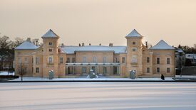 Mit Heinrich durchs Schloss