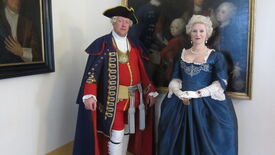 Mit Hermelin und Krone