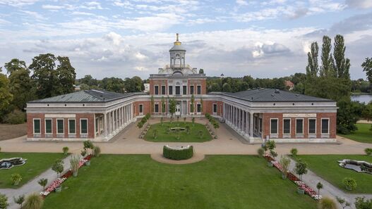 Außenansicht des Marmorpalais im Neuen Garten Potsdam
