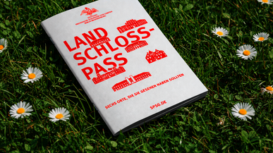 Landschloss-Pass