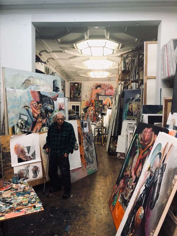 Wolfgang Petrick in seinem Atelier